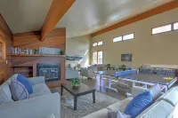 Newly Remodeled Condo Near Slopes, Access to Pool/Hot Tub, 5 Min to Town, Grill!