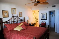 Fun in the Sun! 3 Bdrm,/2 Bath Ocean Front Condo with Gorgeous Views of the Gulf