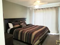 Idyllic Big Sky Stay, Immaculate 3bed/3bath Townhome, Private Hot Tub