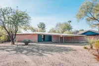 The Historic Ball-Paylore House: Landmark of Modernist Architecture and Design Hotels near Yume Japanese Gardens of Tucson