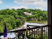 Diamond Mills Hotel Hotels in Saugerties