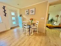 Apartment in the Beachhouse on Lake Goitzsche/2 min. to the beach, barbecue area in the garden Hotels in Bitterfeld-Wolfen