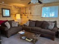 Isaaks Trails End Cabin Retreat in Pine Flat