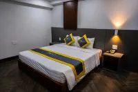 MOONLIGHT BOUTIQUE HOTEL - Rooftop Pools