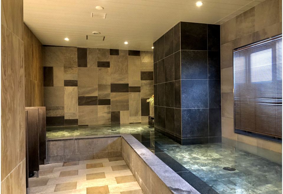 3. 호텔 릴리프 삿..