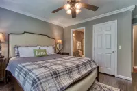 Peaceful-Clean-Easy Access-Mins to Parkway-2 King