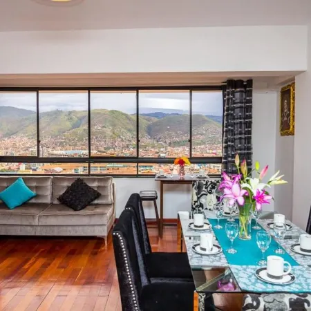 RHOUSE Cusco