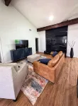 Spacious & Game room in Irving 15 min to Airport& downtown Dallas