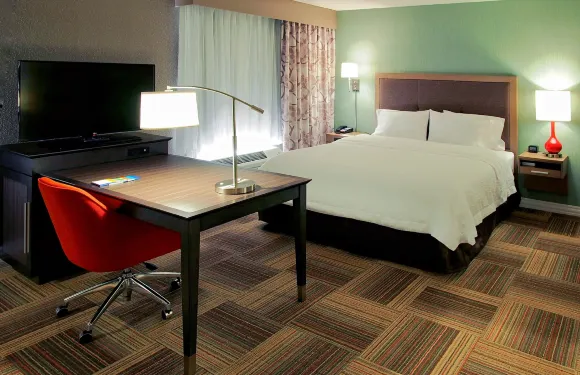 希爾頓歡朋套房酒店-穆爾