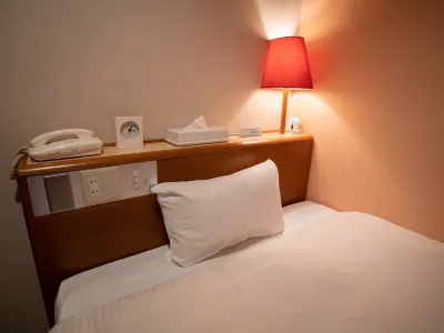 Green Hill Gobo Station Hotels in Gobo