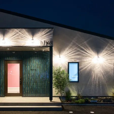 HOTEL h365