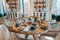 The Lost Garden Hotels in Oliveira Do Douro
