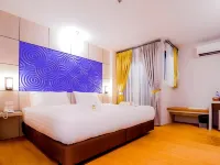 De Boutique Hotel Hotels near Khao Lom Muak
