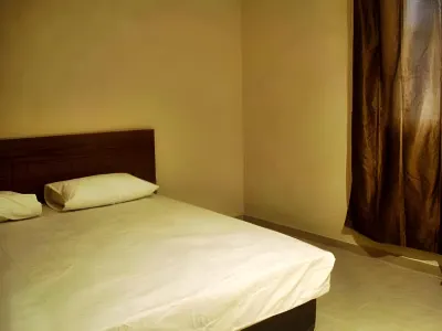 Red Tower Furnished Apartments Hotels near Abdullah Metruc Ajmi Mosque