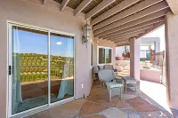 Tucson Hilltop Estate: Sleeps 9, Heated Pool  & Spa, Game Room, Cantina, Gas BBQ