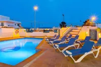 Hotel Galera - ที่มีสระว่ายน้ำ