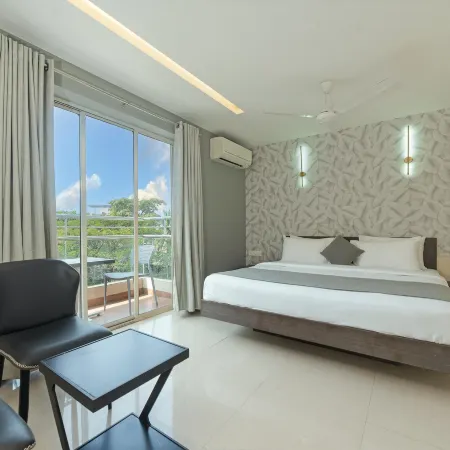 Grand Plaza Hotel