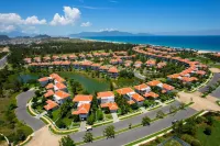 Luxury Dana Beach Resort & Spa Các khách sạn ở Bãi Biển Non Nước