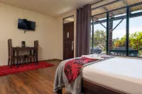 Tabulia Tree - Pet friendly