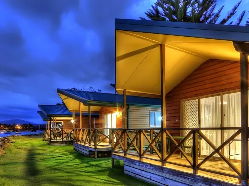 Big4 Batemans Bay at Easts Riverside Holiday Park Hotels in North Batemans Bay