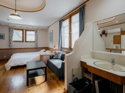 Kaienbo Hotels in 