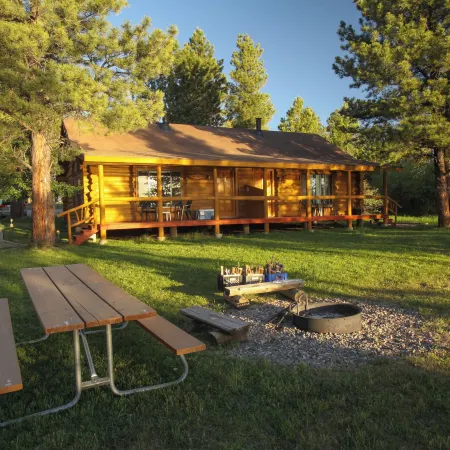 Red Canyon Lodge