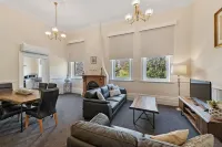 Waratah on York Hotels in Launceston