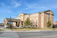 Comfort Inn & Suites Hotels in Rocky View County