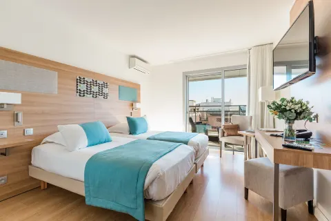 호텔 헬리오스 앙티브