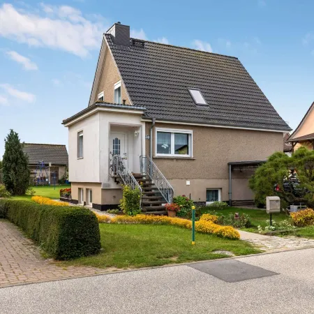 Lovely Apartment in Kühlungsborn Near Sea