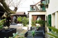 Auberge des Grands Bois Hotels in Buchillon