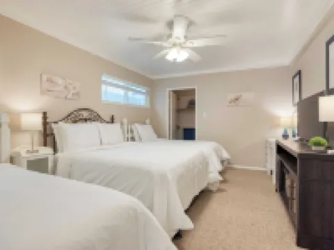 Happy Bottom Beach House by AvantStay Hotels in Oceano