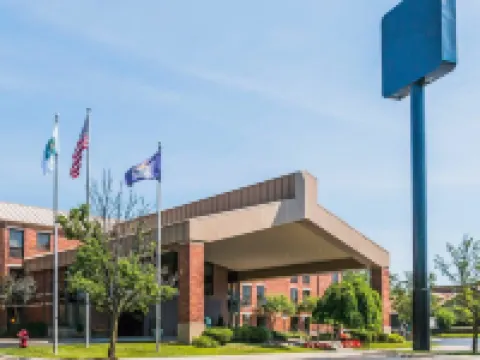Quality Inn Auburn Hills - Detroit North Hotels in Oakland County
