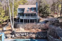 Mtn. Retreat Watch Leaves Change from Hot Tub on the Deck. Min to Town, Pvt