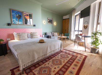Seven Beach TLV - by 7Even Hotels