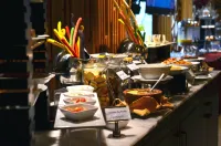 金鬱金香·達卡盛徽飯店 - 早餐
