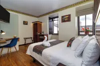 Friends Hotel & Rooftop - Historic Center & Museums - balcon