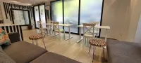 10m2 Hotel