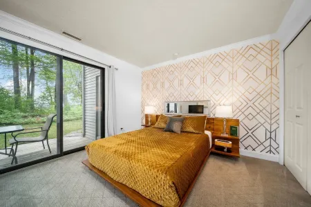 The Shores Lake View Condo Unit 5681