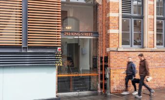 King Street Apartments by Urban Rest