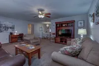 Lakeview Escape Kayaks Hotels in Hernando