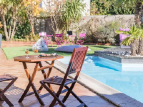 Le Manoir de l'antiquité Hotels in Challans