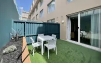 Coogee Sands Hotel & Apartments Hotels in Coogee