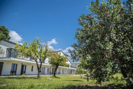 Agro Sicily Отели рядом с достопримечательностью «Jaanta bi Village»