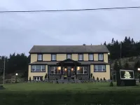 Castle Landing Hotels in Placentia