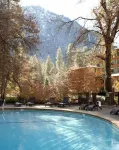 The Ahwahnee - Mountain view