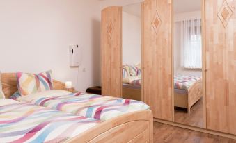 Cozy Ski Base with Garden