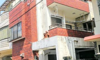 Naha Tomarin House