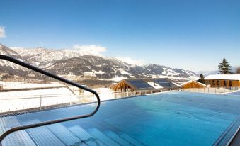 Luxury Chalet in Ennsling Near Schladming with Private Spa