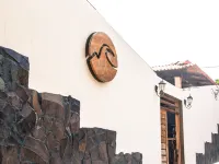 Ast Surf Hotel Hoteles cerca de beach pool ranch